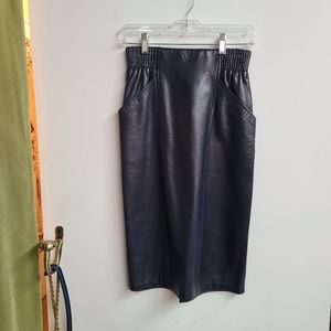Accordi Navy Leather Pencil Skirt